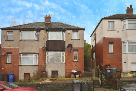 Vickers Road, Sheffield S5