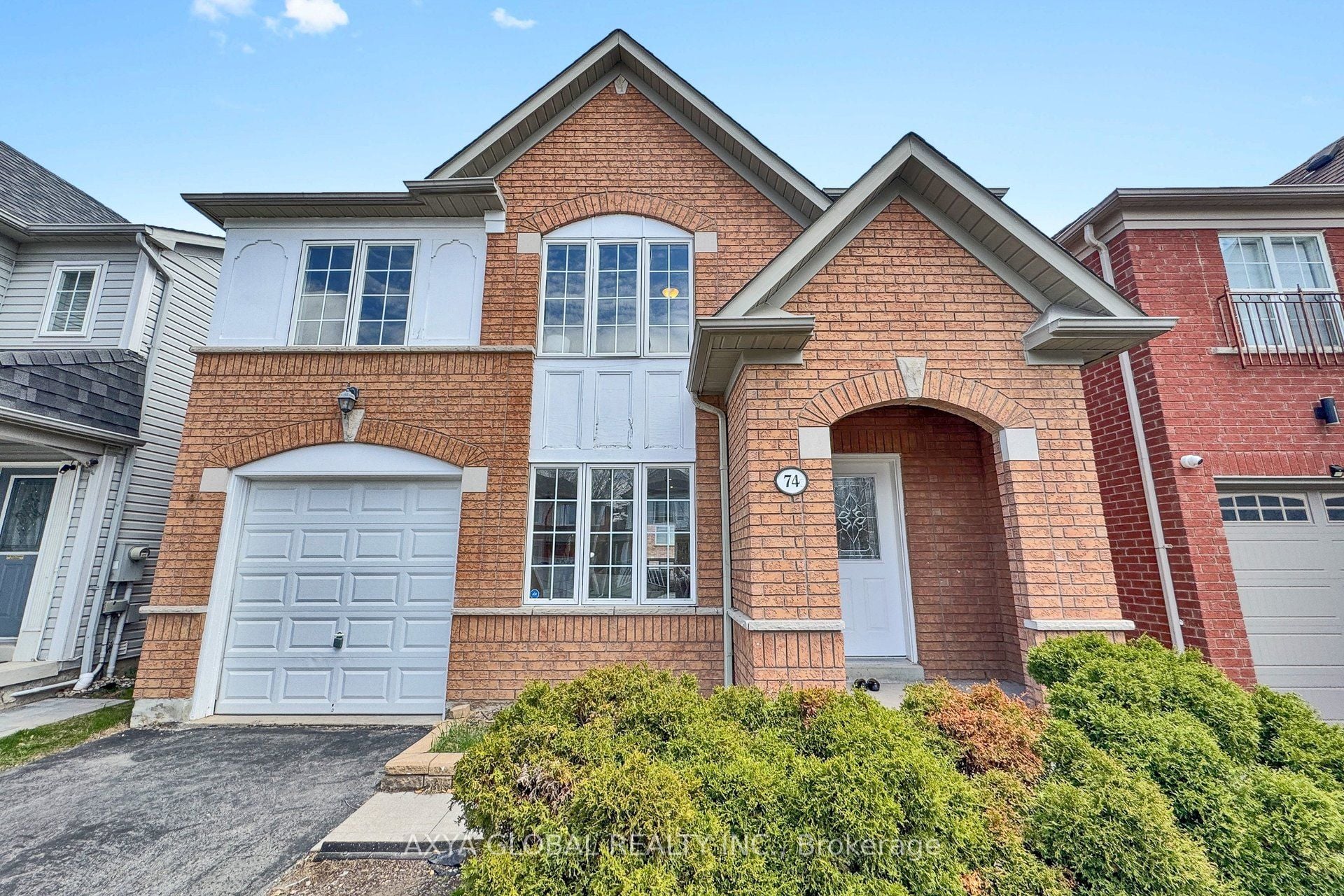 74 Mcsweeney Crescent, Ajax, ON, L1T 4G2