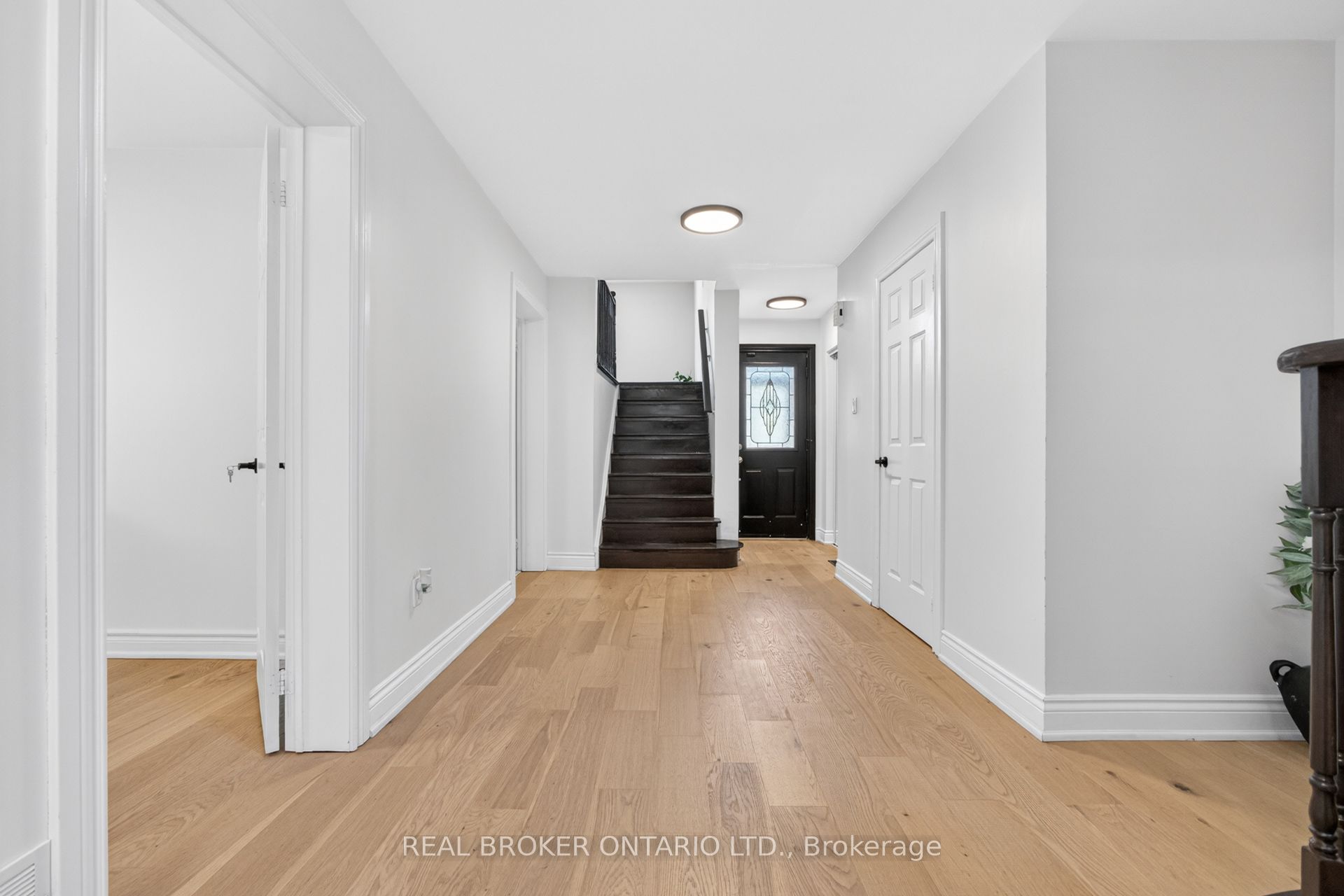 Additional image 3 of 4326 Waterford Crescent, Mississauga, ON, L5R 2B2