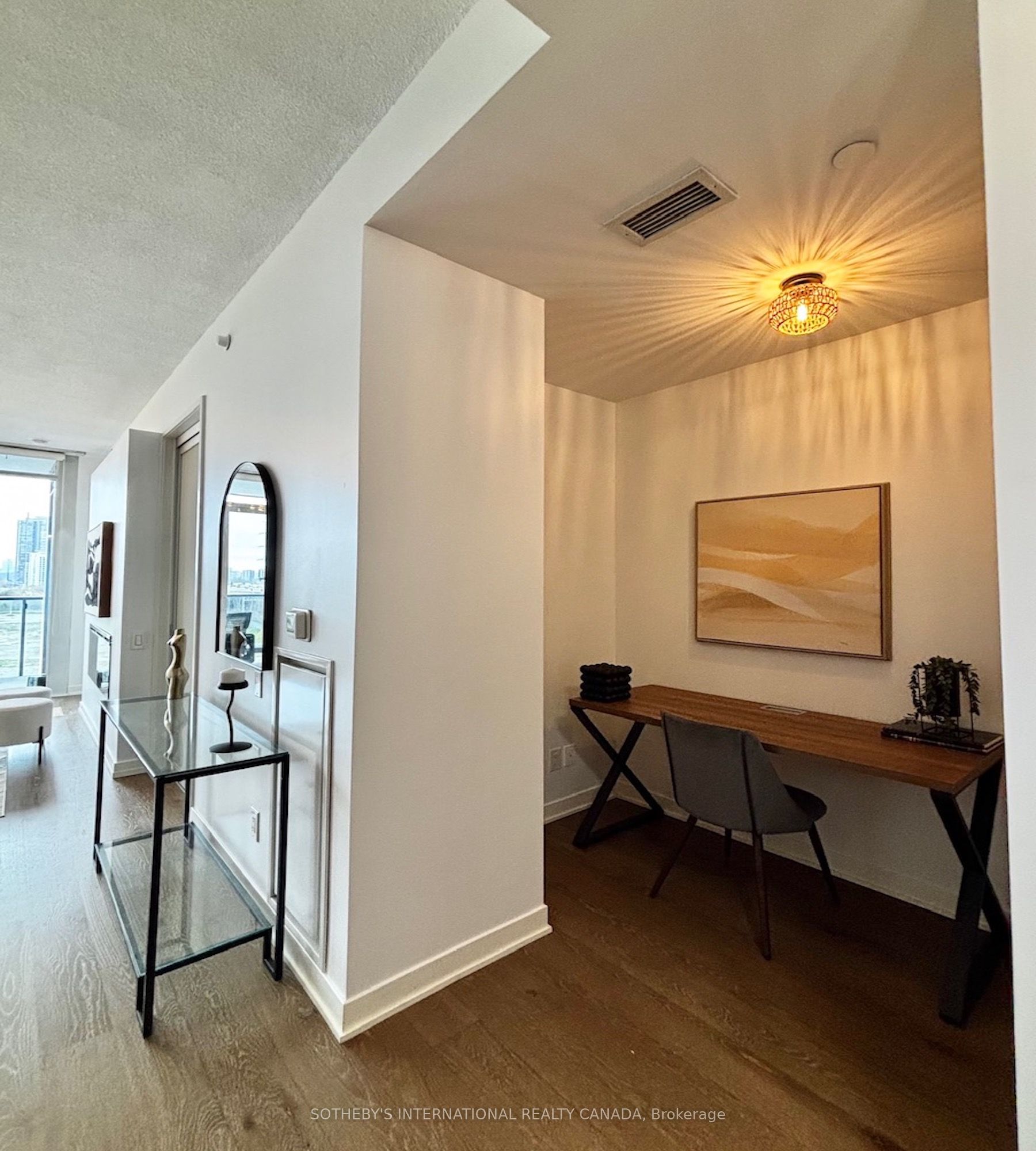 Additional image 5 of 809-90 Park Lawn Road, Toronto, ON, M8Y 3H8