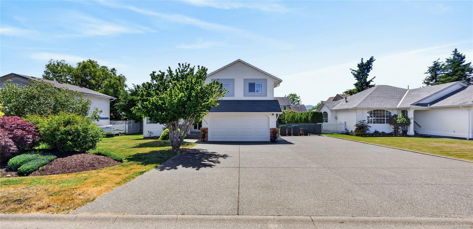 1377 Ocean View Avenue, Comox, BC, V9M 3R2 photo 2