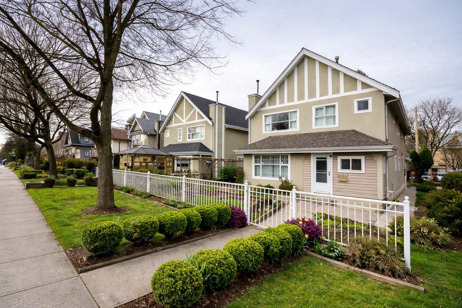 1407 12th Avenue E, Vancouver, BC, V5N 2A1 photo 2