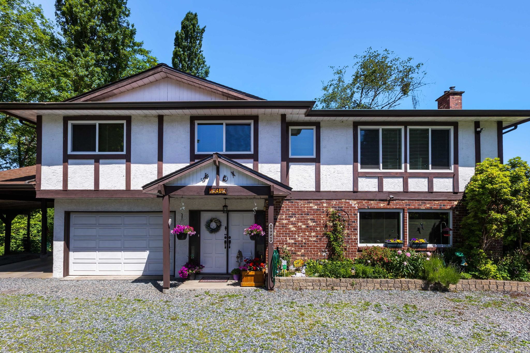19949 51 Avenue, Langley, BC, V3A 7P2