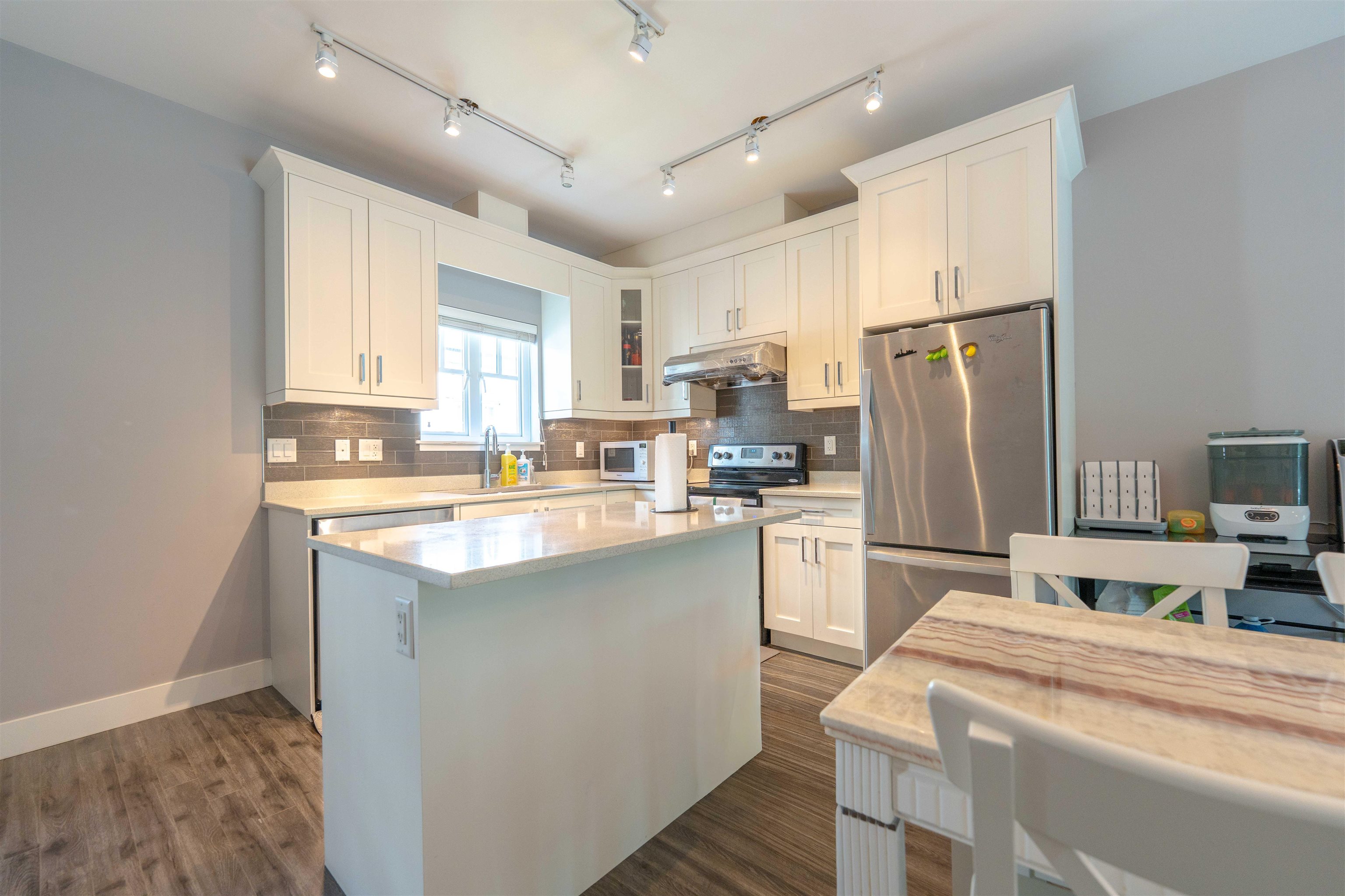 Additional image 5 of 205-2263 Triumph Street, Vancouver, BC, V5L 1L2