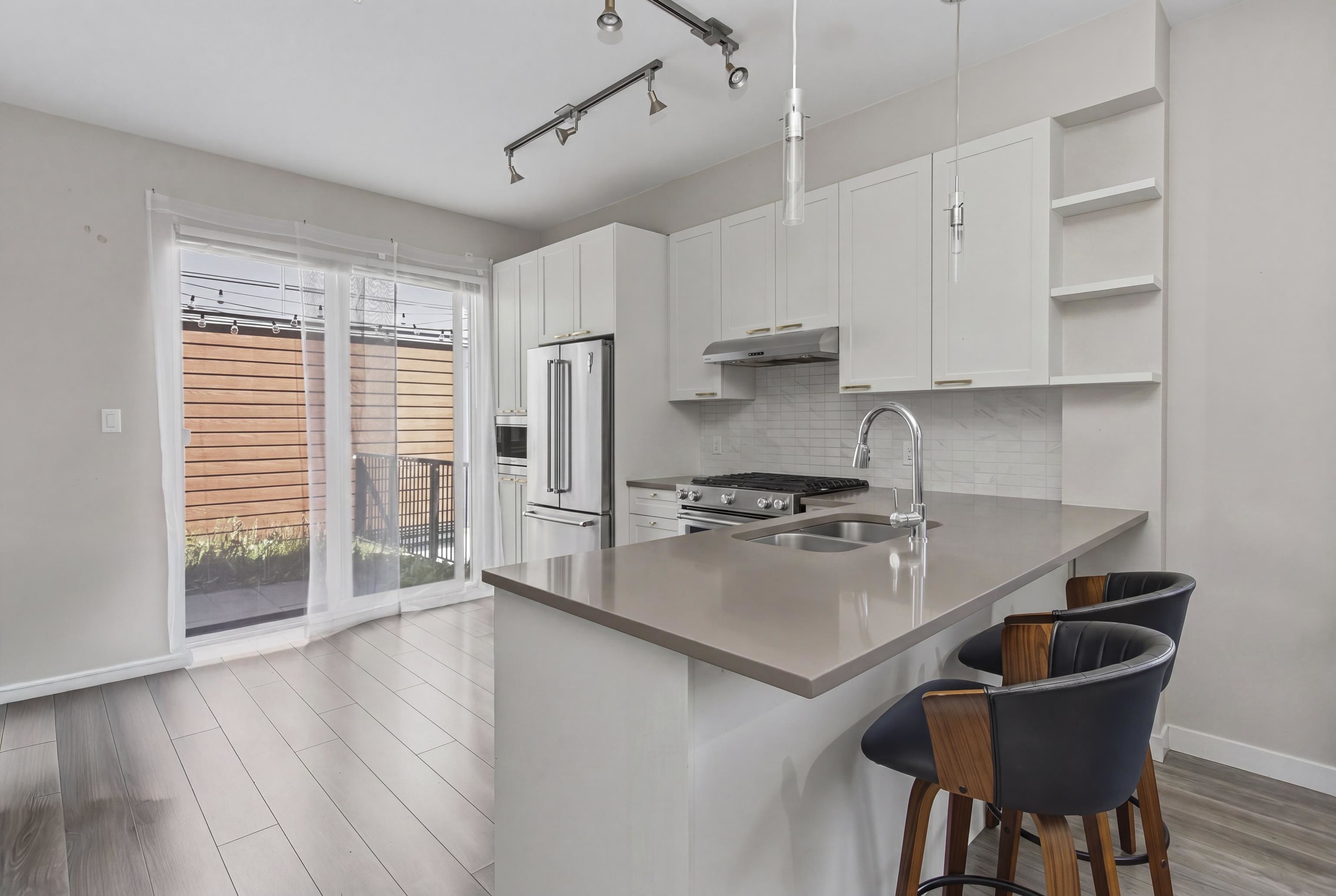 38359 Eaglewind Boulevard, Squamish, BC, V8B 0V9 photo 4
