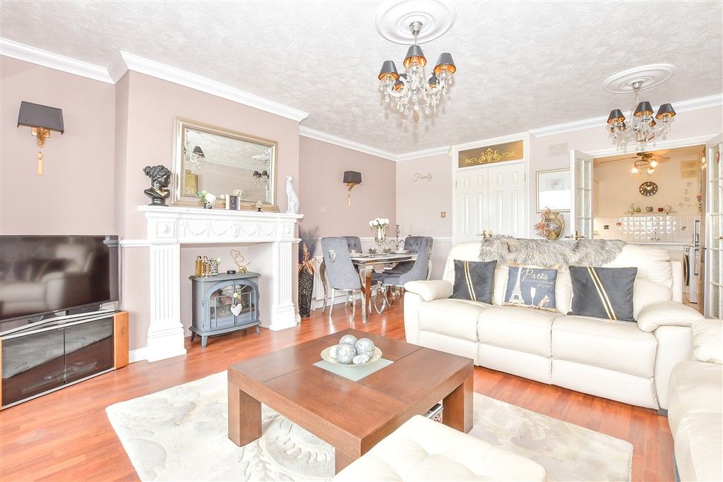1 bed flat for saleEsplanade, Esplanade, Rochester, Kent ME1