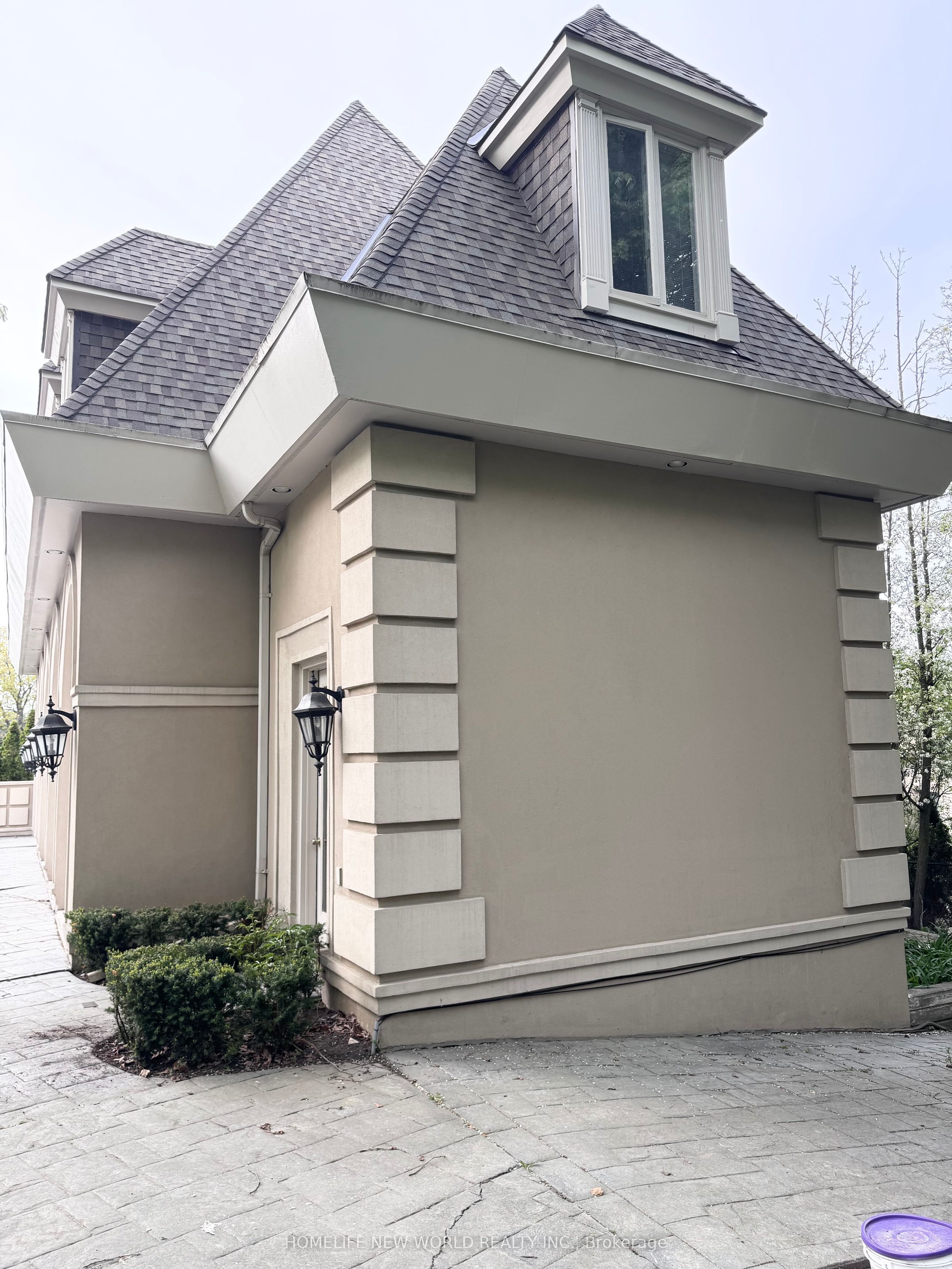 Coach house-52C Post Road, Toronto, ON, M3B 1H8 photo 2