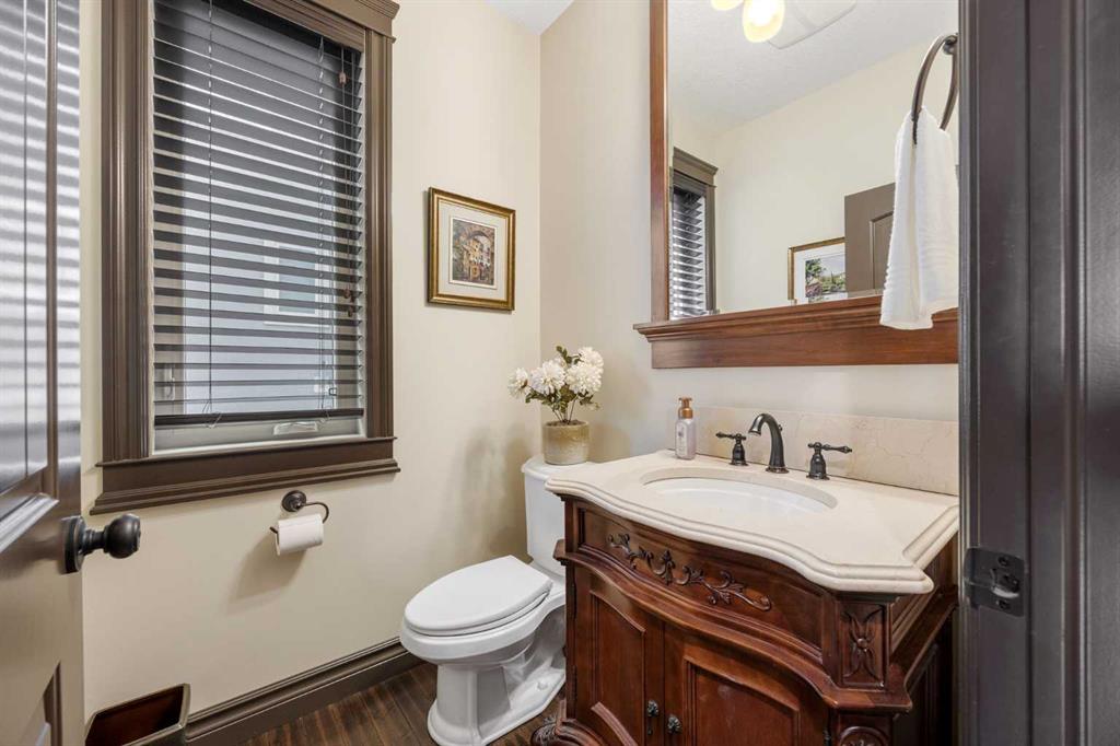 11 Timberline Gate SW, Calgary, AB, T3H 0W3 photo 5