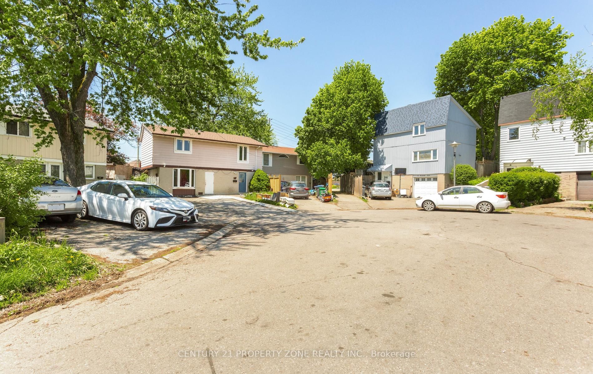 Additional image 2 of 17 Hillbank Trail, Brampton, ON, L6S 1P6