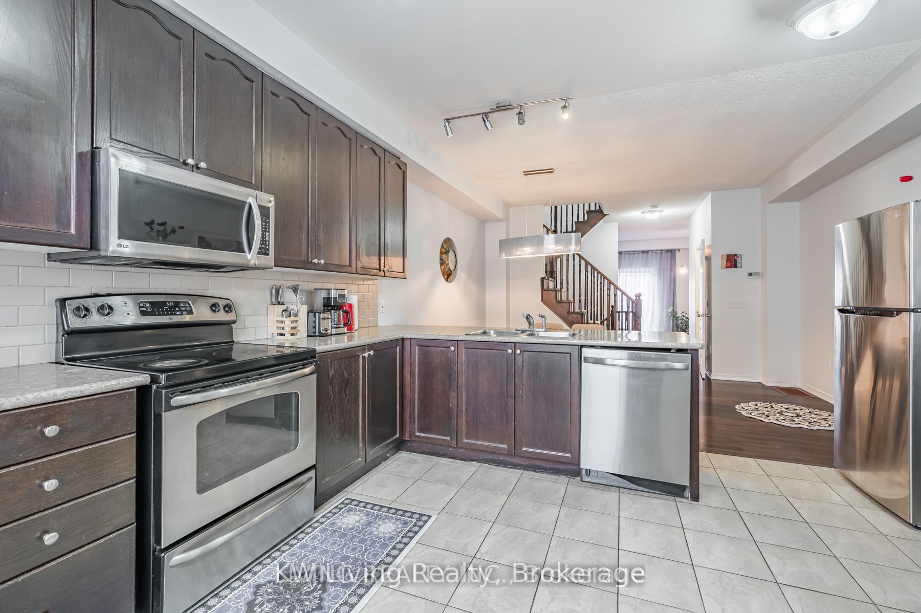 25-6625 Falconer Drive, Mississauga, ON, L5N 0C7