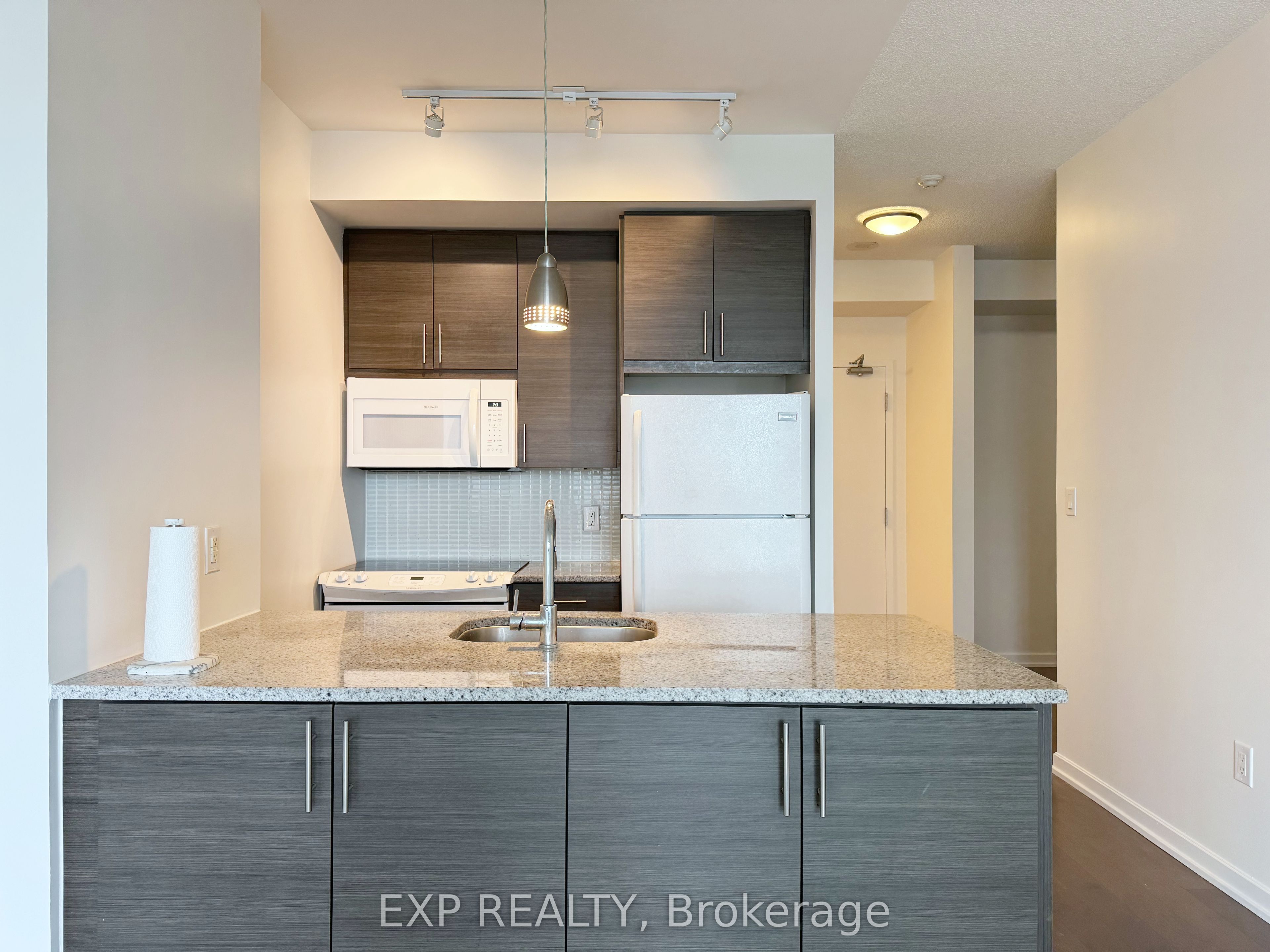 Additional image 4 of 803-70 Forest Manor Road, Toronto, ON, M2J 0A9