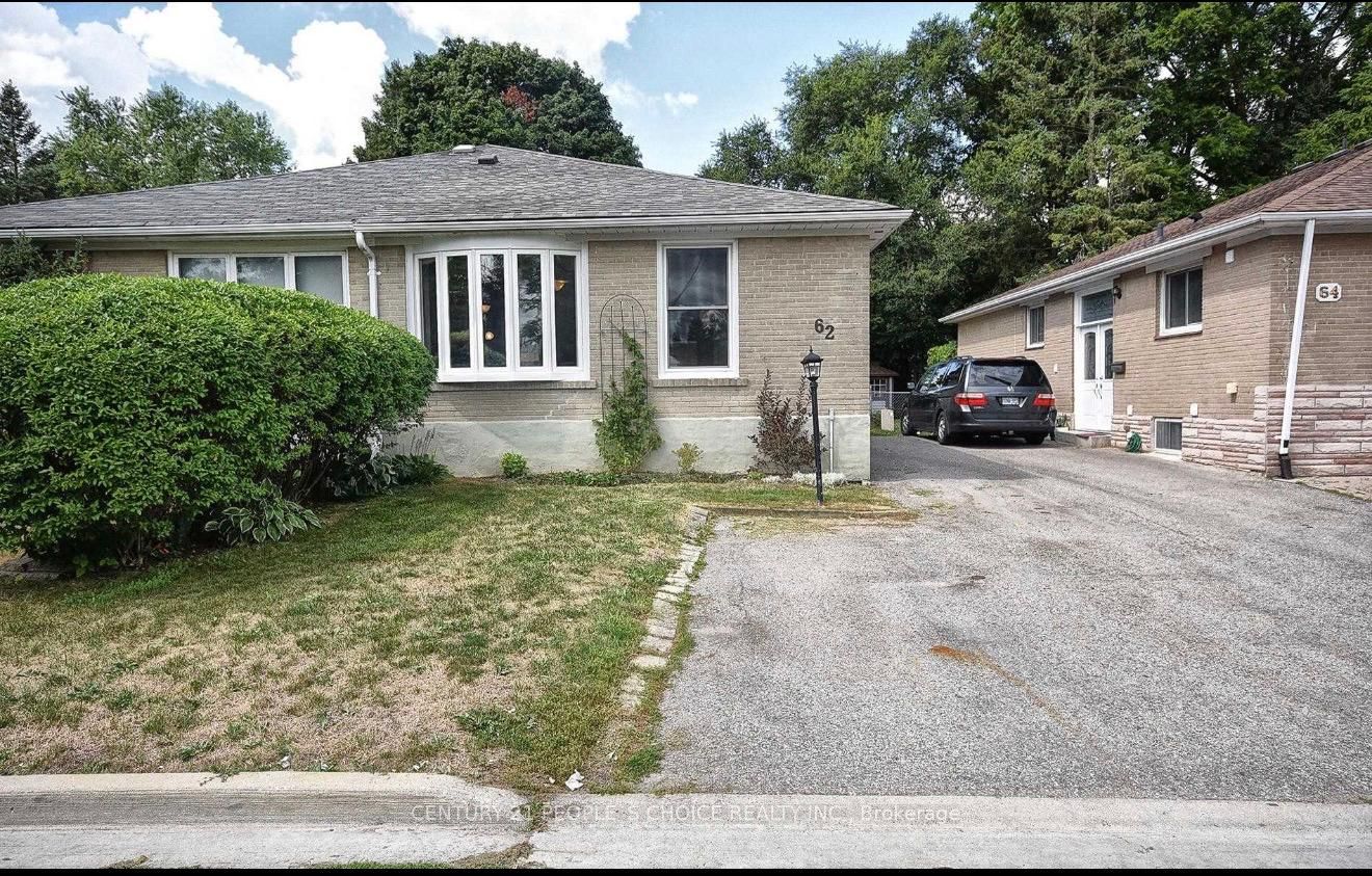 Main-62 Tecumseh Drive, Aurora, ON, L4G 2X4