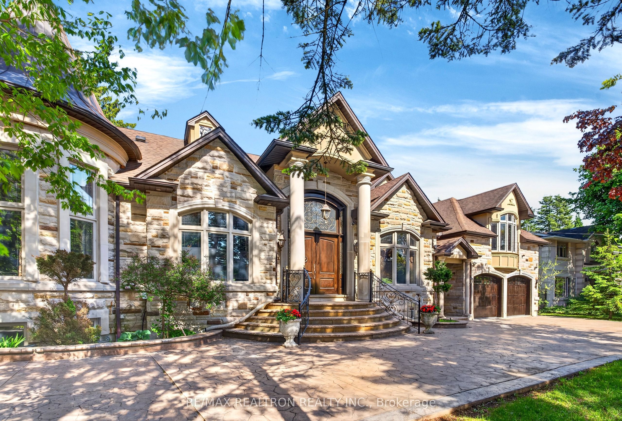 30 Thornlea Road, Markham, ON, L3T 1X3 photo 3