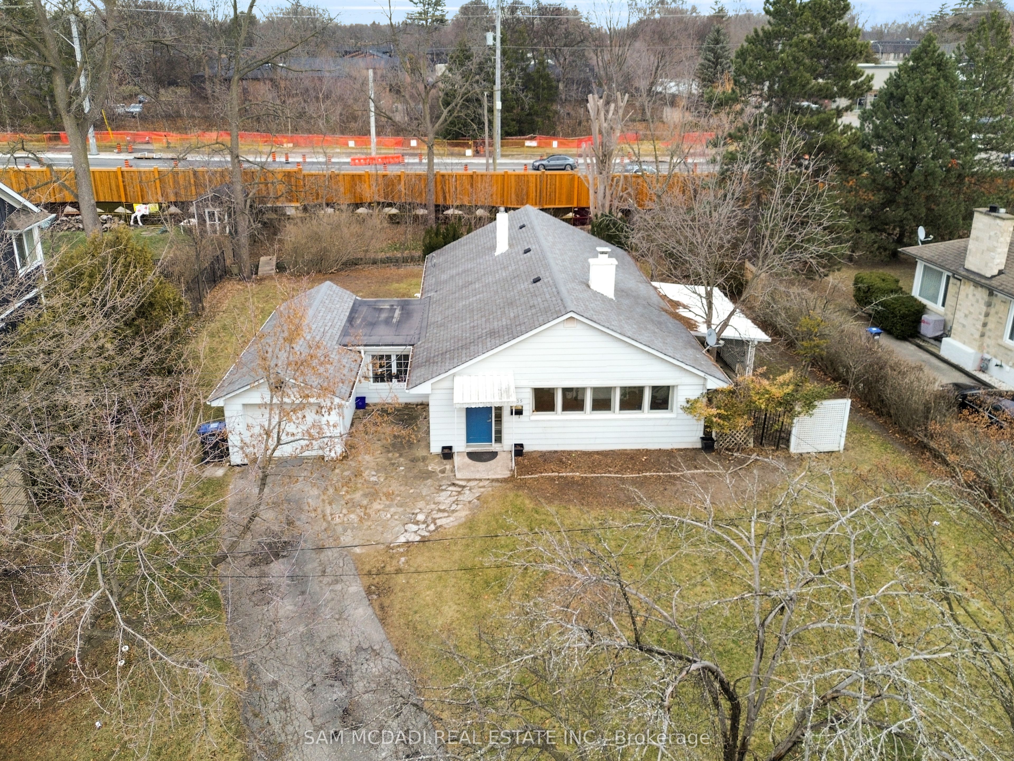 Additional image 2 of 1235 Old River Road, Mississauga, ON, L5G 3G2