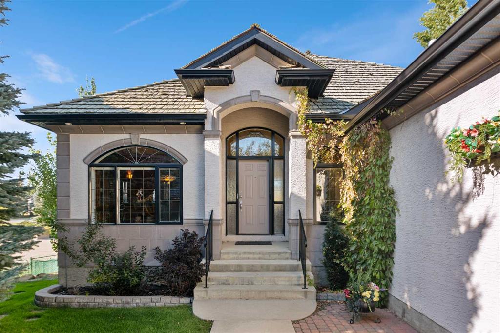 38 Sienna Ridge Landing SW, Calgary, AB, T3H 3S1