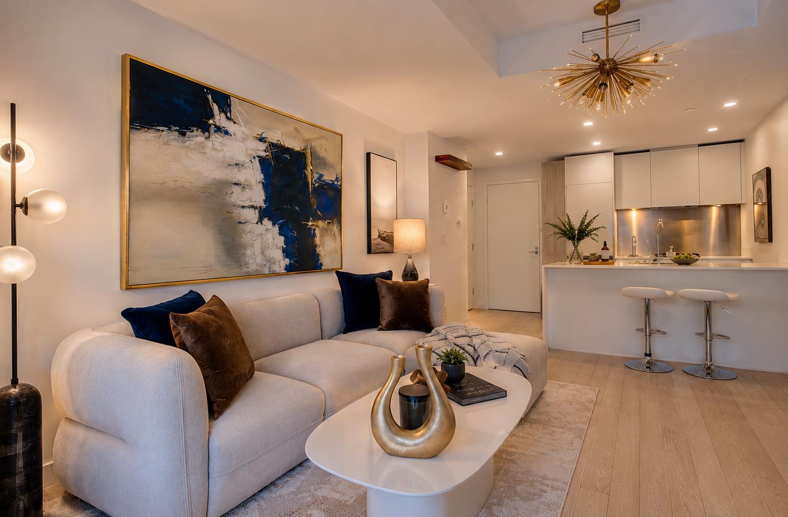 3809-1480 Howe Street, Vancouver, BC, V6Z 0G5