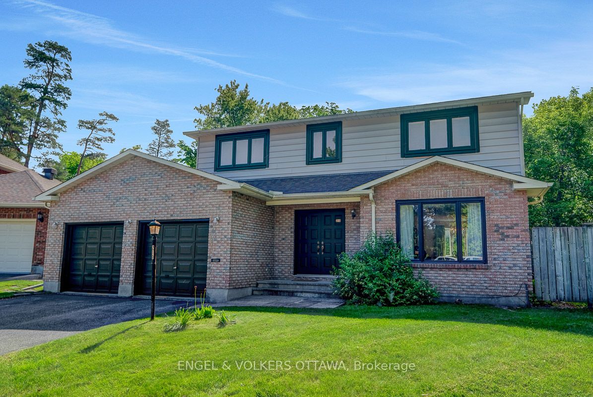 Additional image 2 of 210 Cypress Court, Ottawa, ON, K2H 8Z8