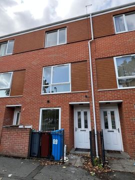 Markfield Avenue, Manchester M13