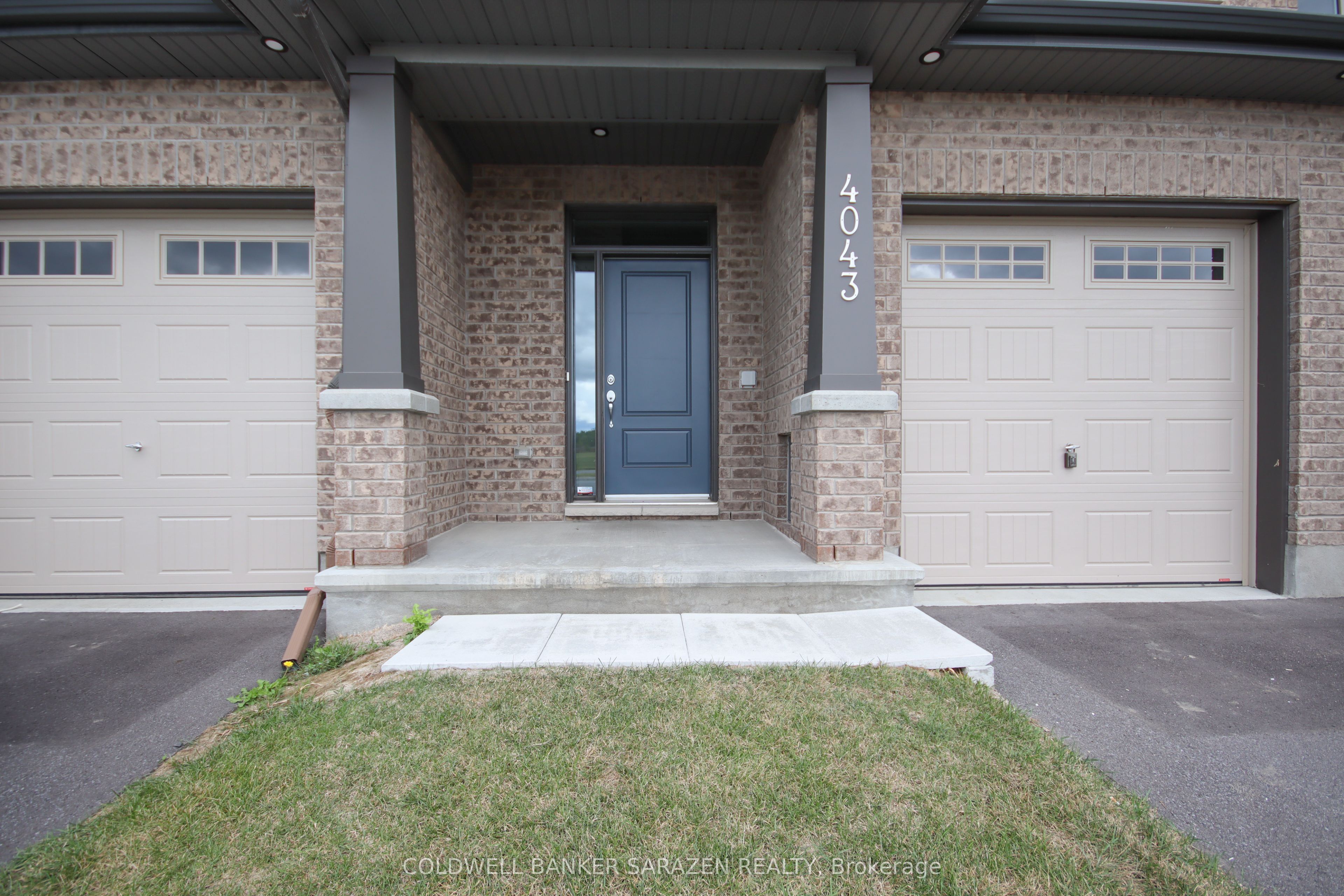 4043 Kelly Farm Drive, Ottawa, ON, K1T 0E3 photo 3