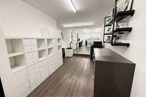 Additional image 8 of L1-1149 Lakeshore Road E, Mississauga, ON, L5E 1E8