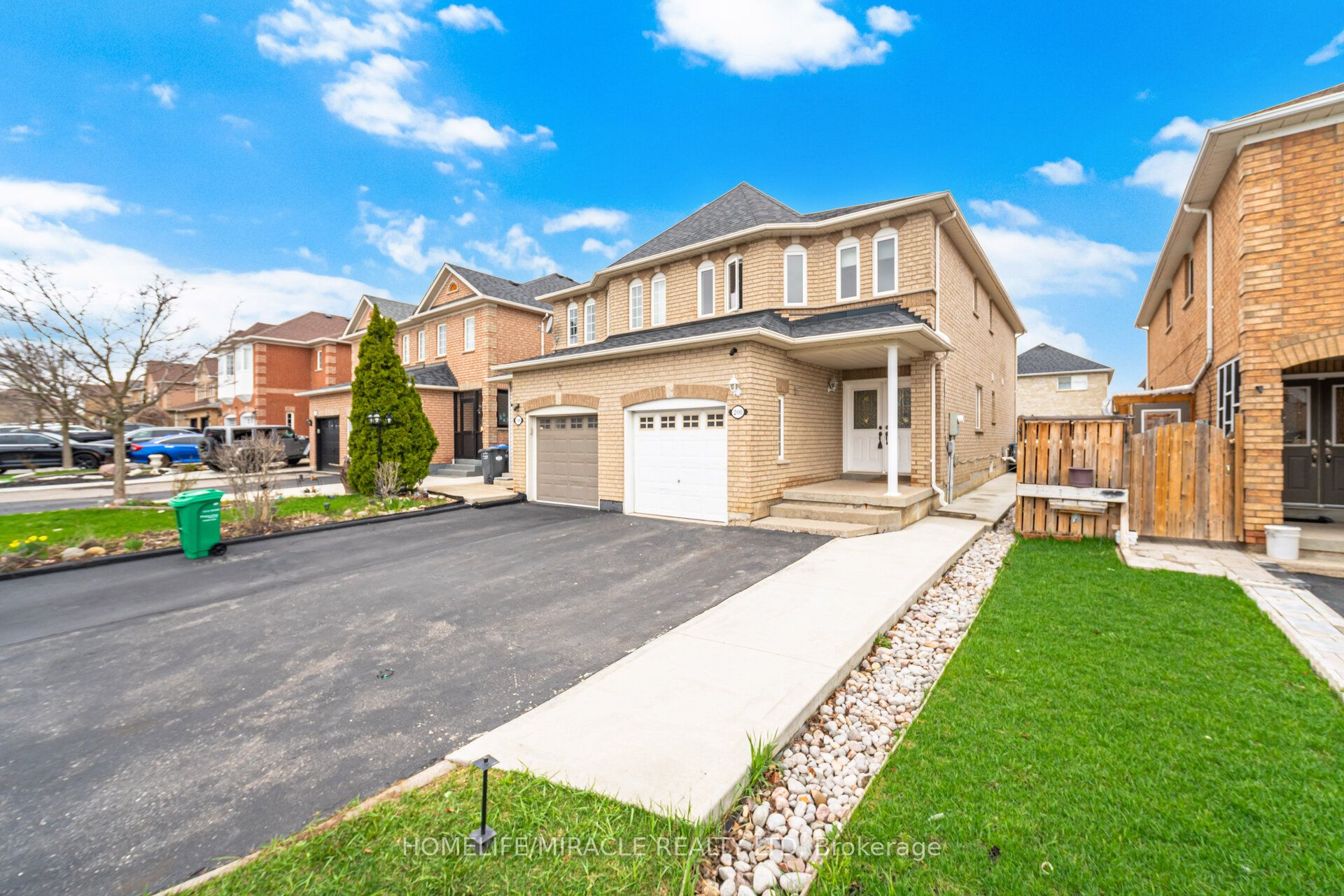 Additional image 5 of 200 Tiller Trail, Brampton, ON, L6X 4T1