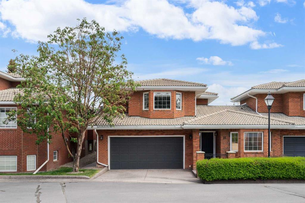 35 Prominence Path SW, Calgary, AB, T3H2W7