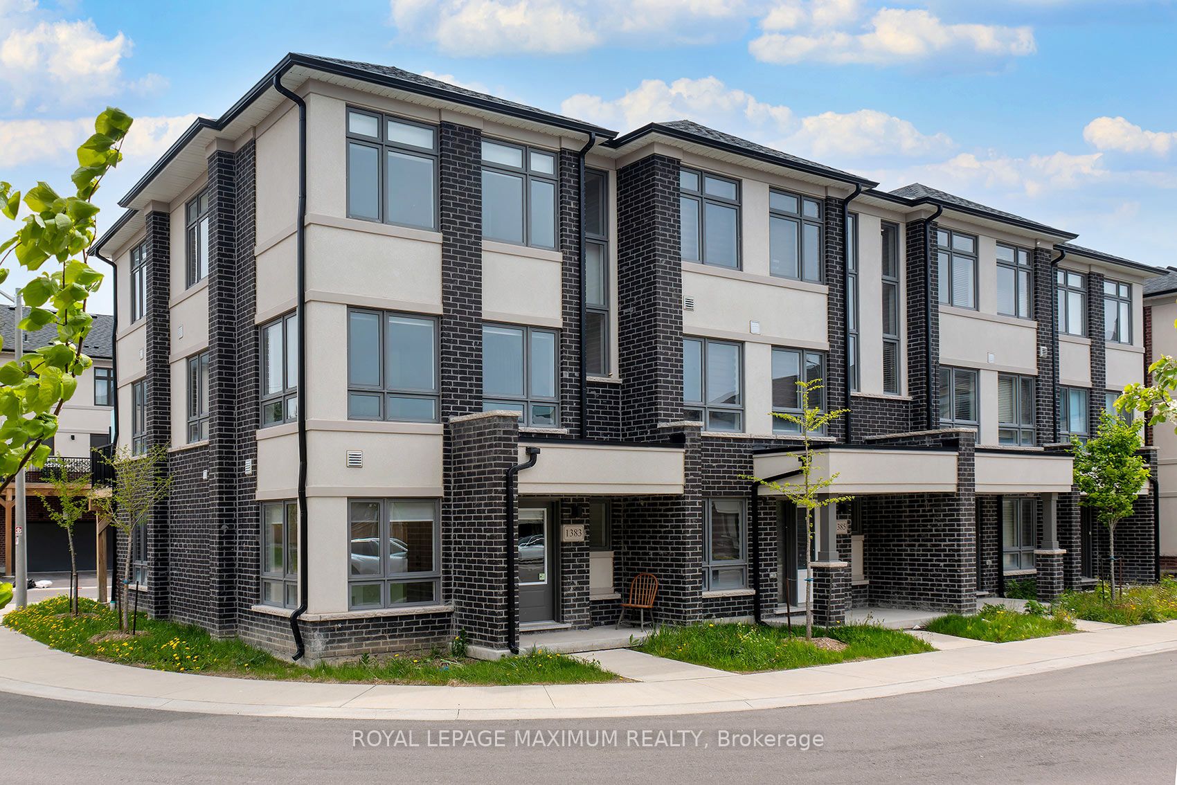 1383 Brandenton Path, Oshawa, ON, L1K 1A9