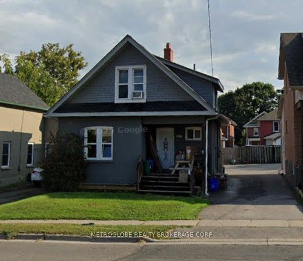 117 Adelaide Avenue E, Oshawa, ON, L1G 1Z2