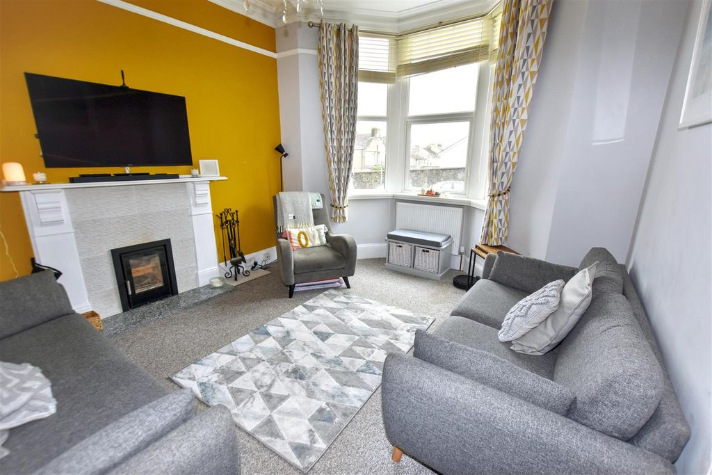 Additional image 2 of 4 bed semi-detached house for salePark Road, Redruth TR15