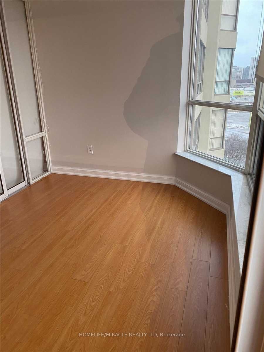 908-24 Hanover Road, Brampton, ON, L6S 5K8 photo 5