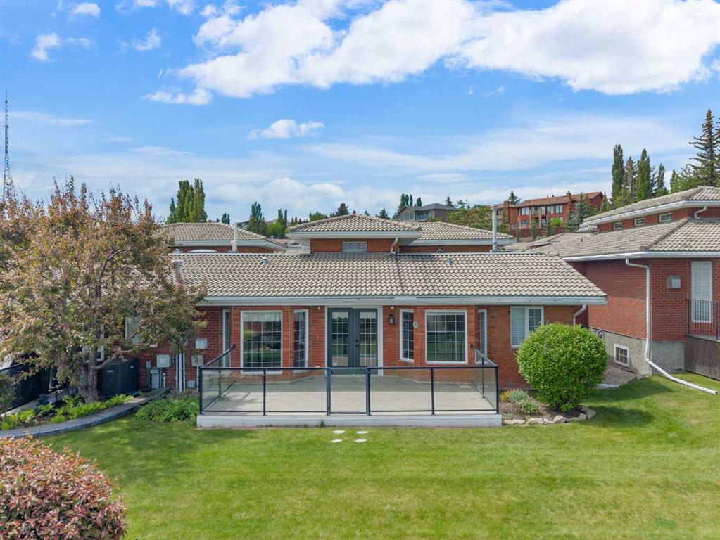35 Prominence Path SW, Calgary, AB, T3H2W7 photo 2