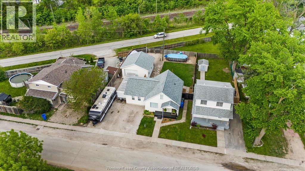 2186 Janette , Windsor, ON, N8X1Z8