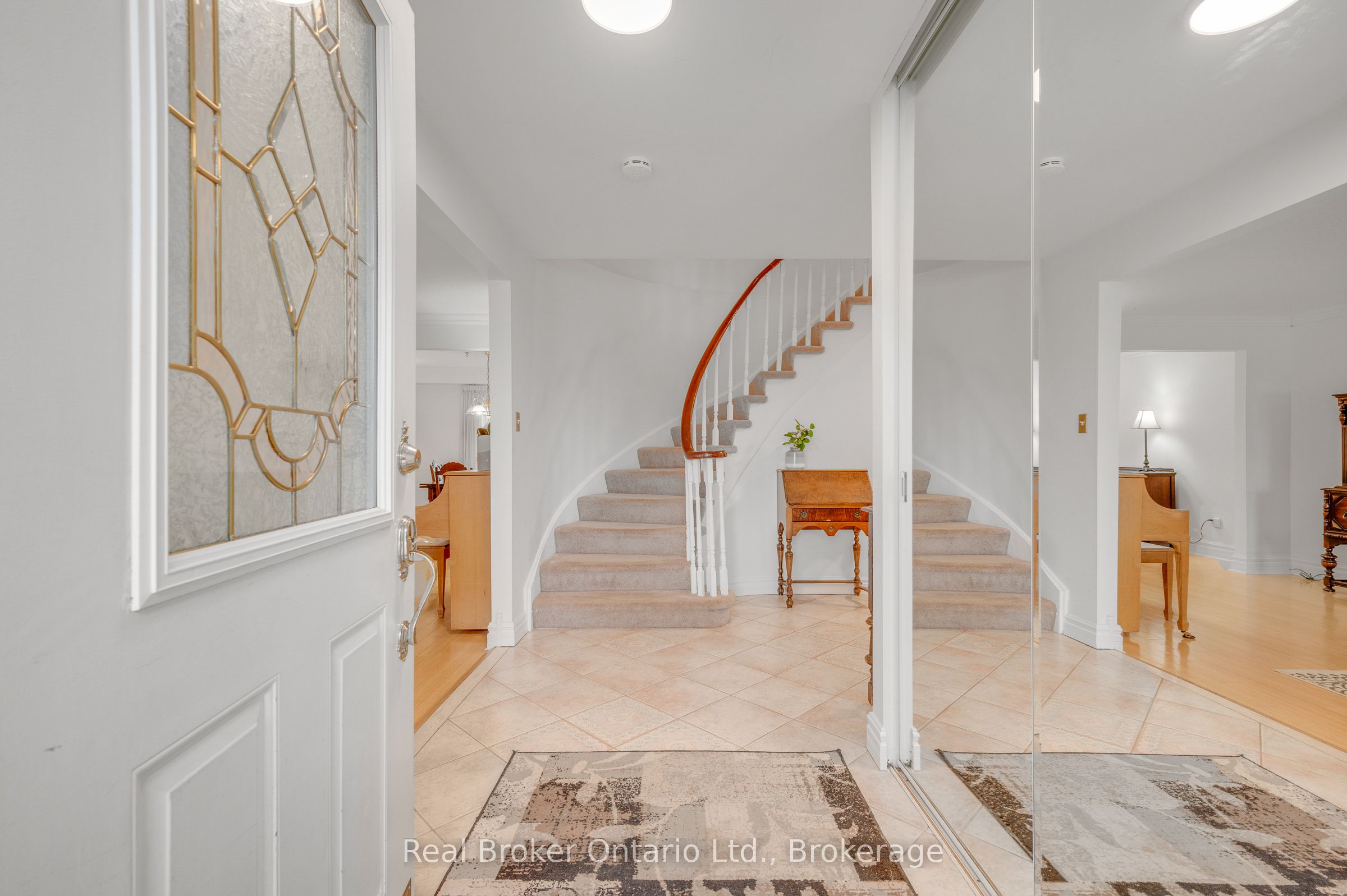 Additional image 2 of 6366 Miller's Grove, Mississauga, ON, L5N 3M7