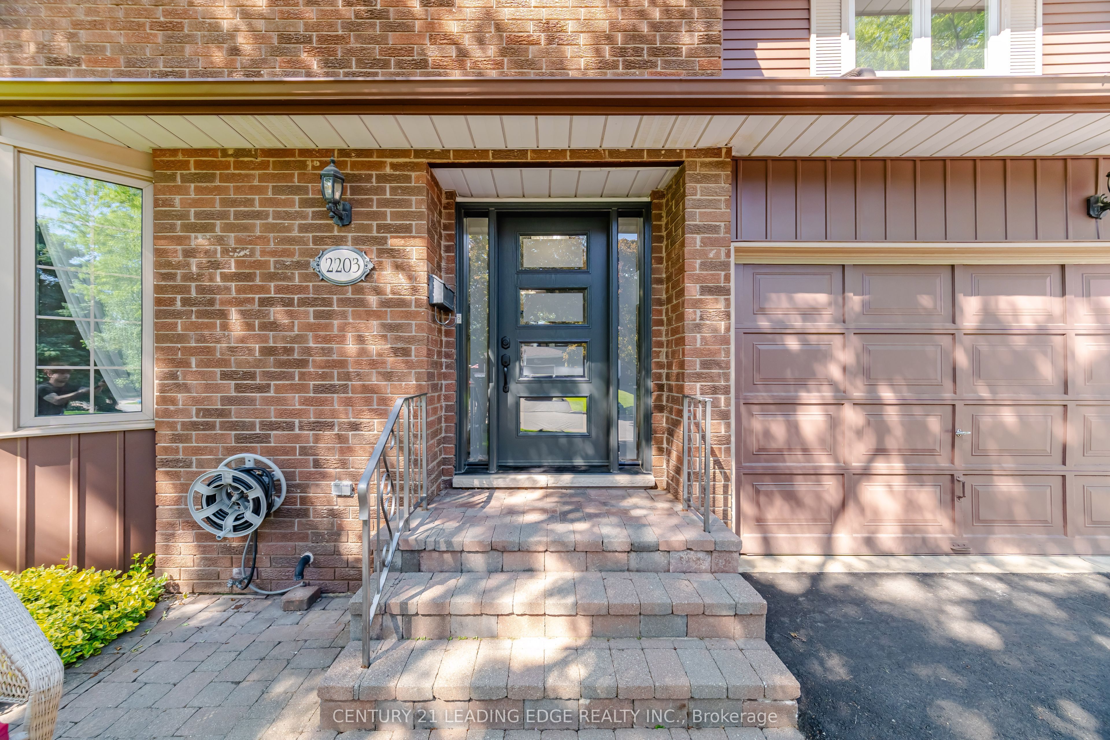 2203 Previn Court, Burlington, ON, L7P 4J3 photo 5