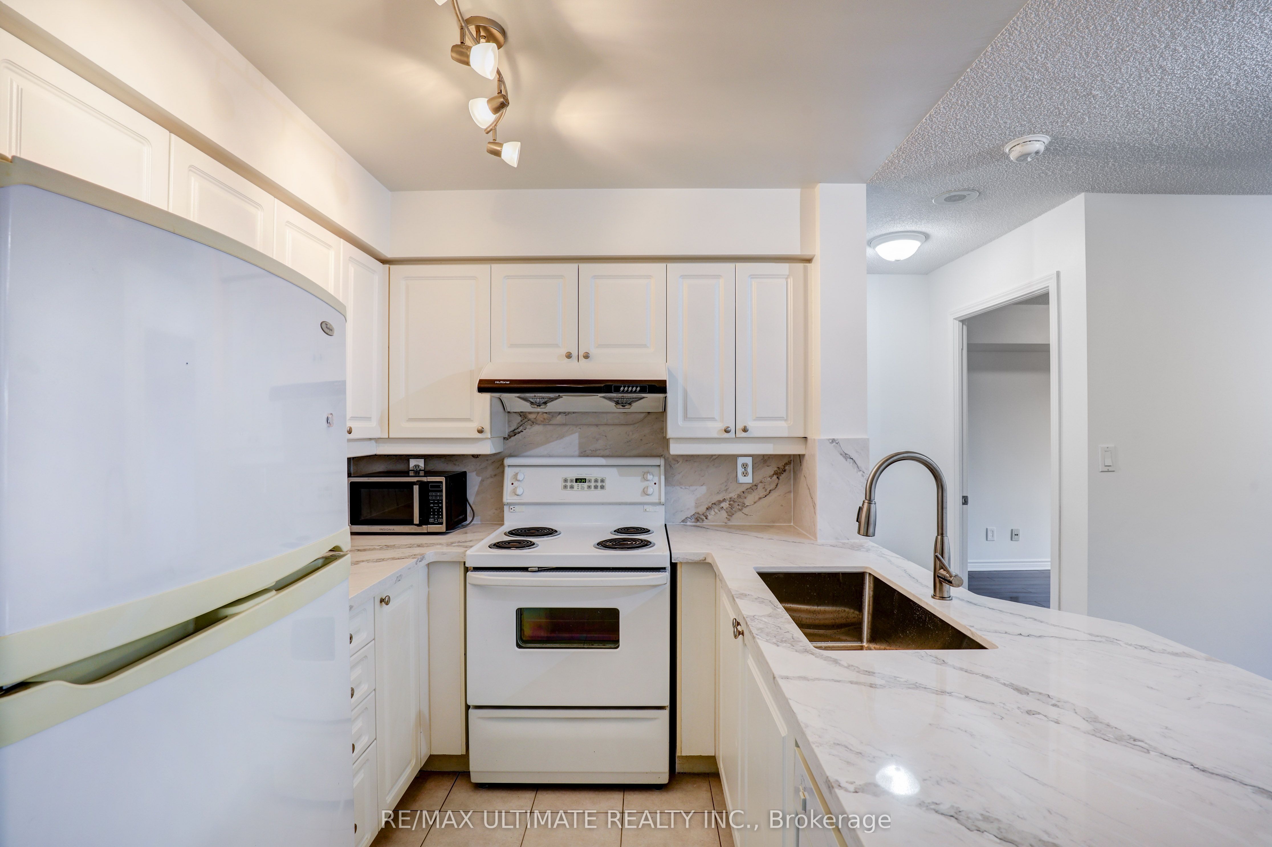 Additional image 5 of 202-1 Rean Drive, Toronto, ON, M2K 3C1