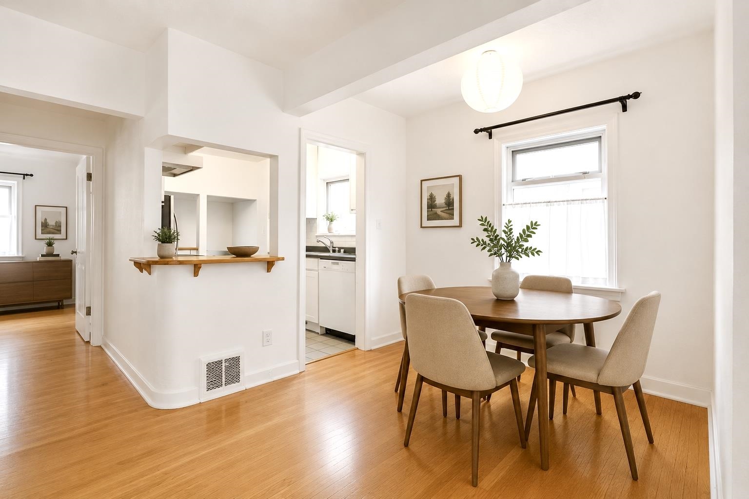 2305 3rd Avenue W, Vancouver, BC, V6K 1L6 photo 3