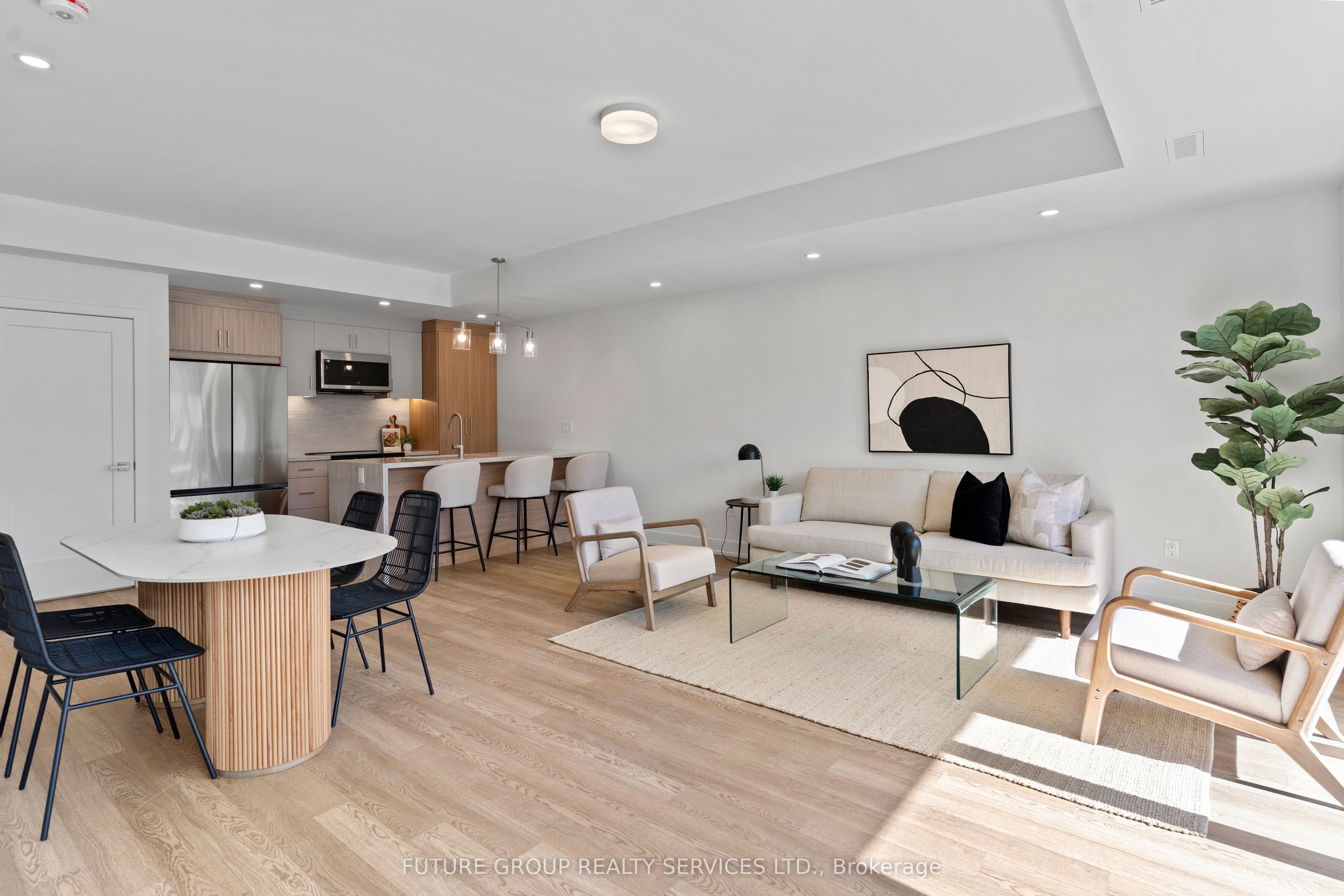 Unit 4-86 Kenwood Avenue, Toronto, ON, M6C 2S2 photo 4