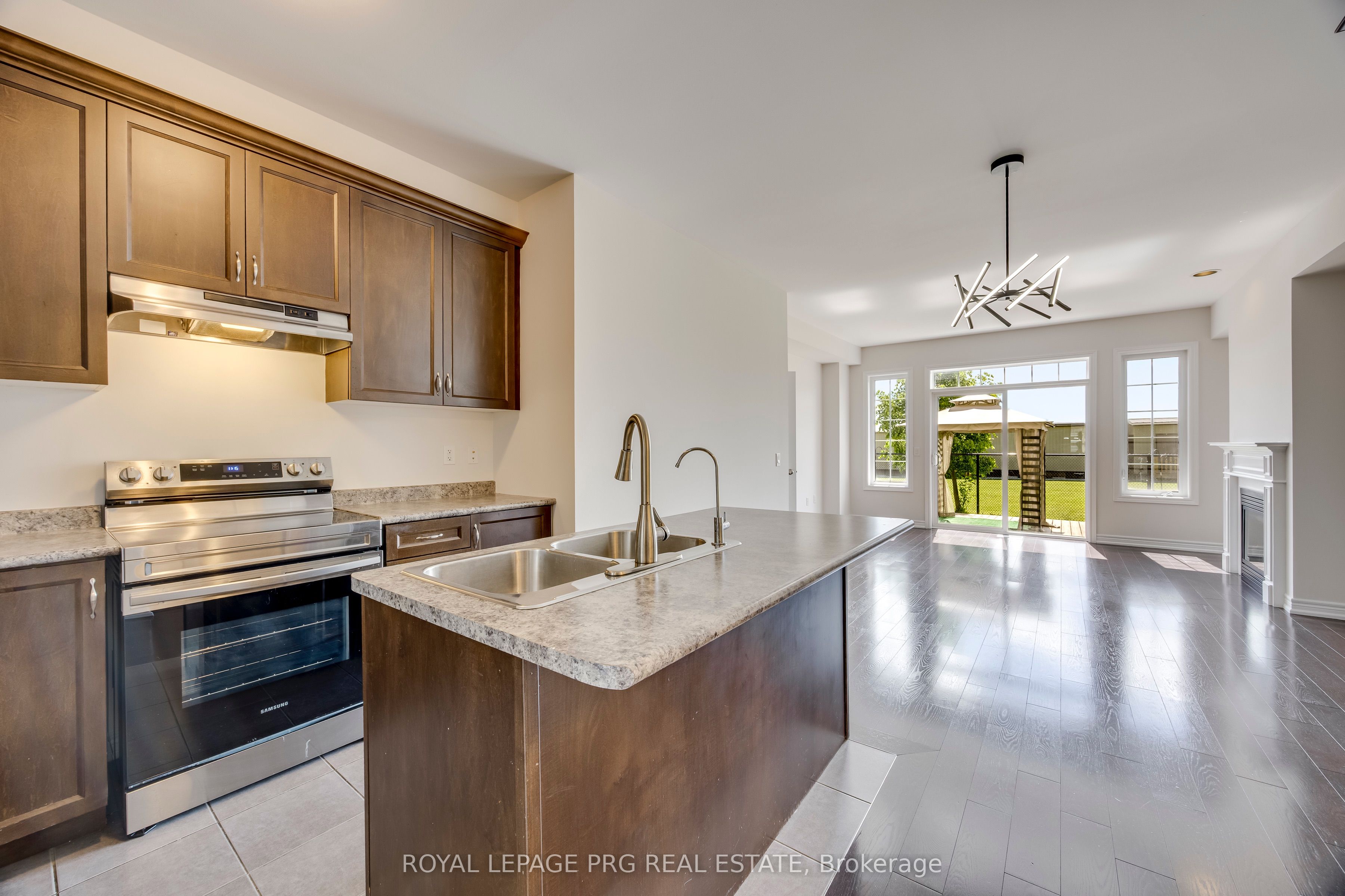 47 Dufay Road, Brampton, ON, L7A 4A2 photo 4