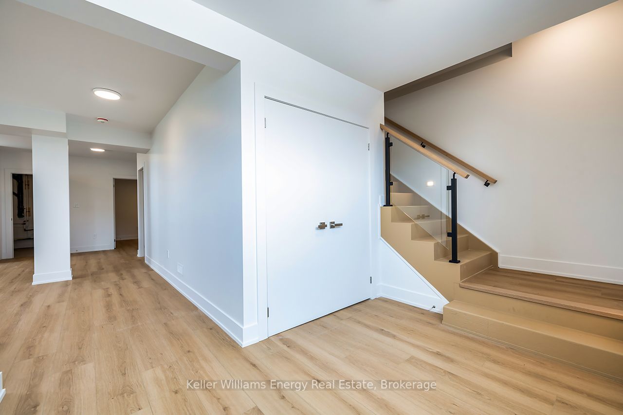 2246 Highway 2 - Lower Unit N/a, Clarington, ON, L1C 6C3 photo 3
