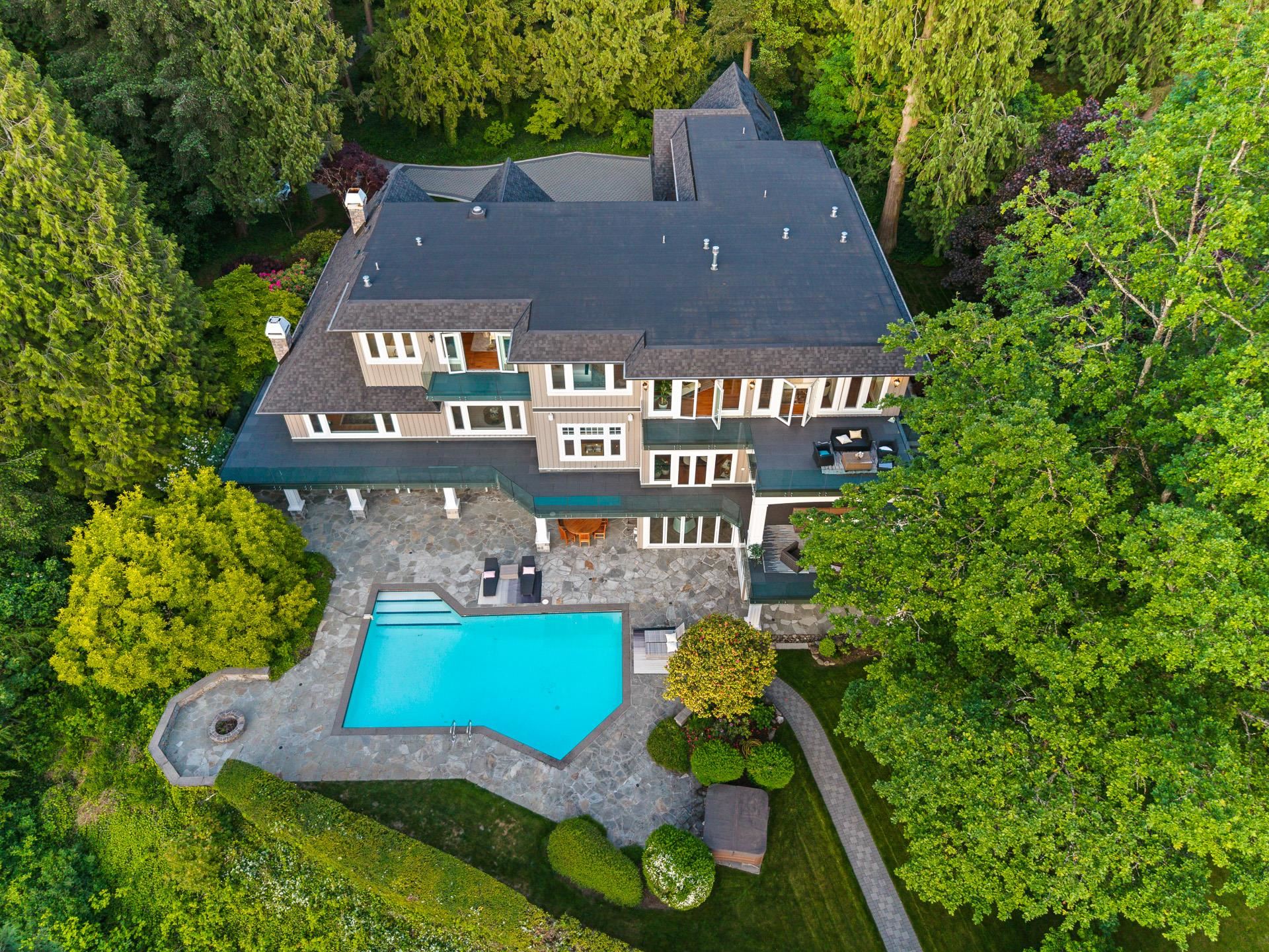Additional image 3 of 13419 Crescent Road, Surrey, BC, V4P 1J5