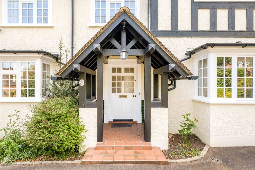 Additional image 27 of 5 bed detached house for saleCronks Hill Road, Redhill RH1