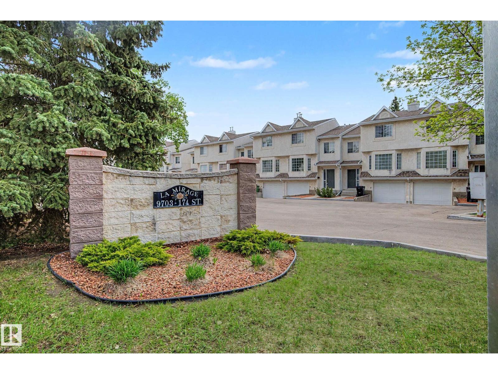 16-9703 174 Street NW, Edmonton, AB, T5T6C5