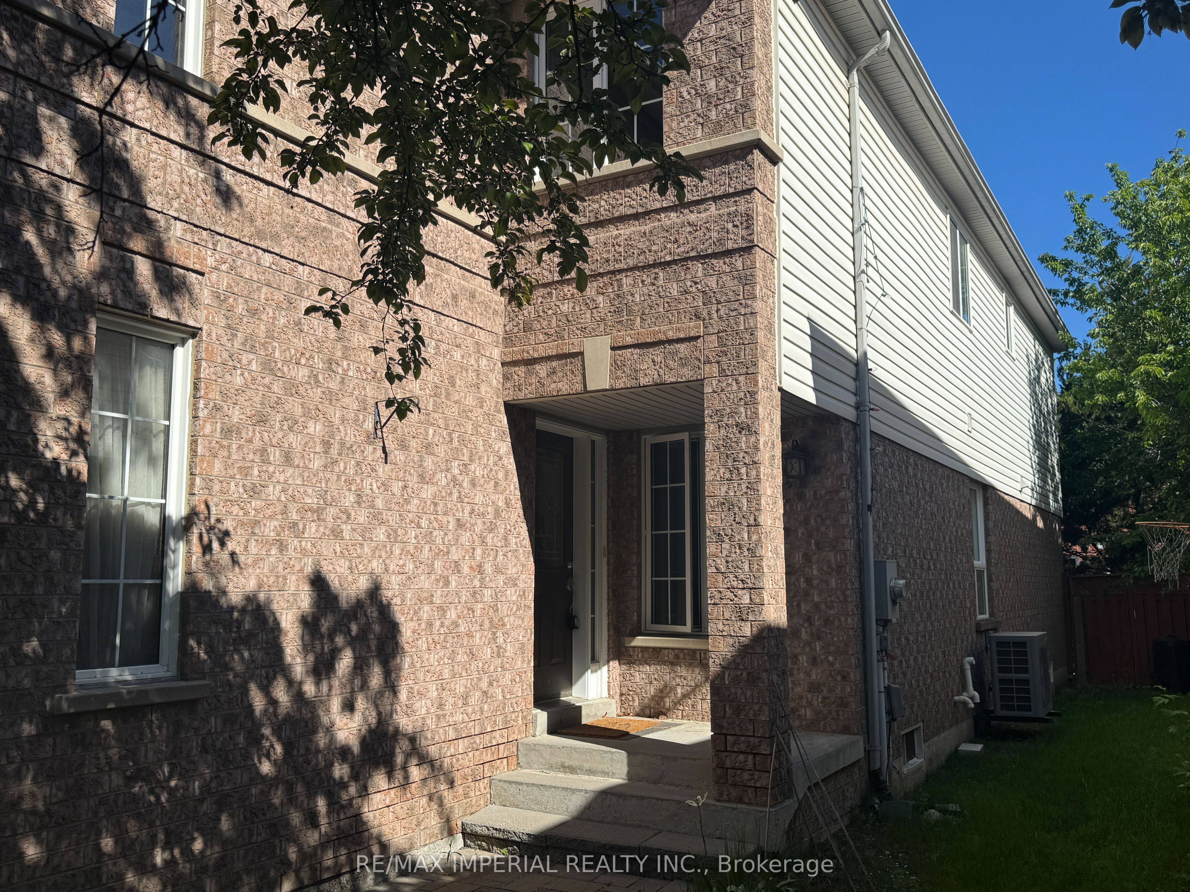 Additional image 3 of 453 Heddle Crescent, Newmarket, ON, L3X 2J4