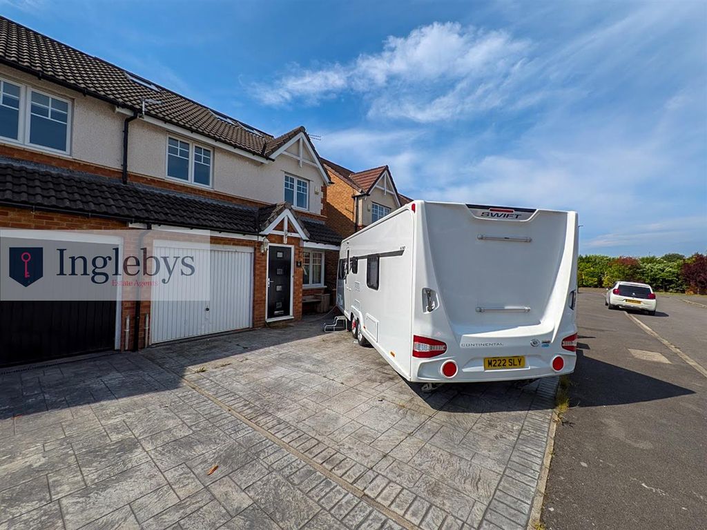 Additional image 23 of 5 bed semi-detached house for saleTrevose Close, Redcar TS10