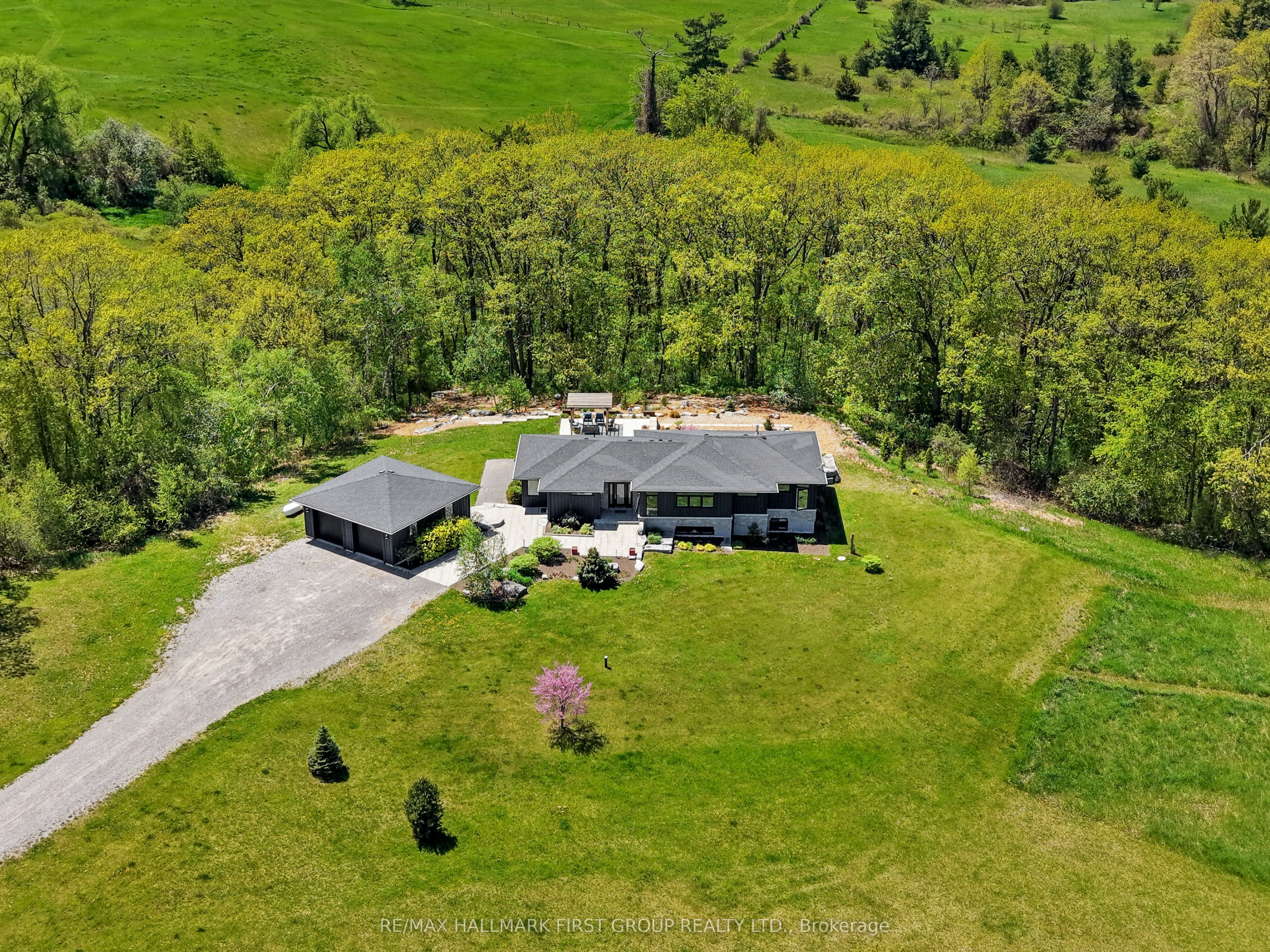 5206 Sully Road, Hamilton Township, ON, K0K 2E0
