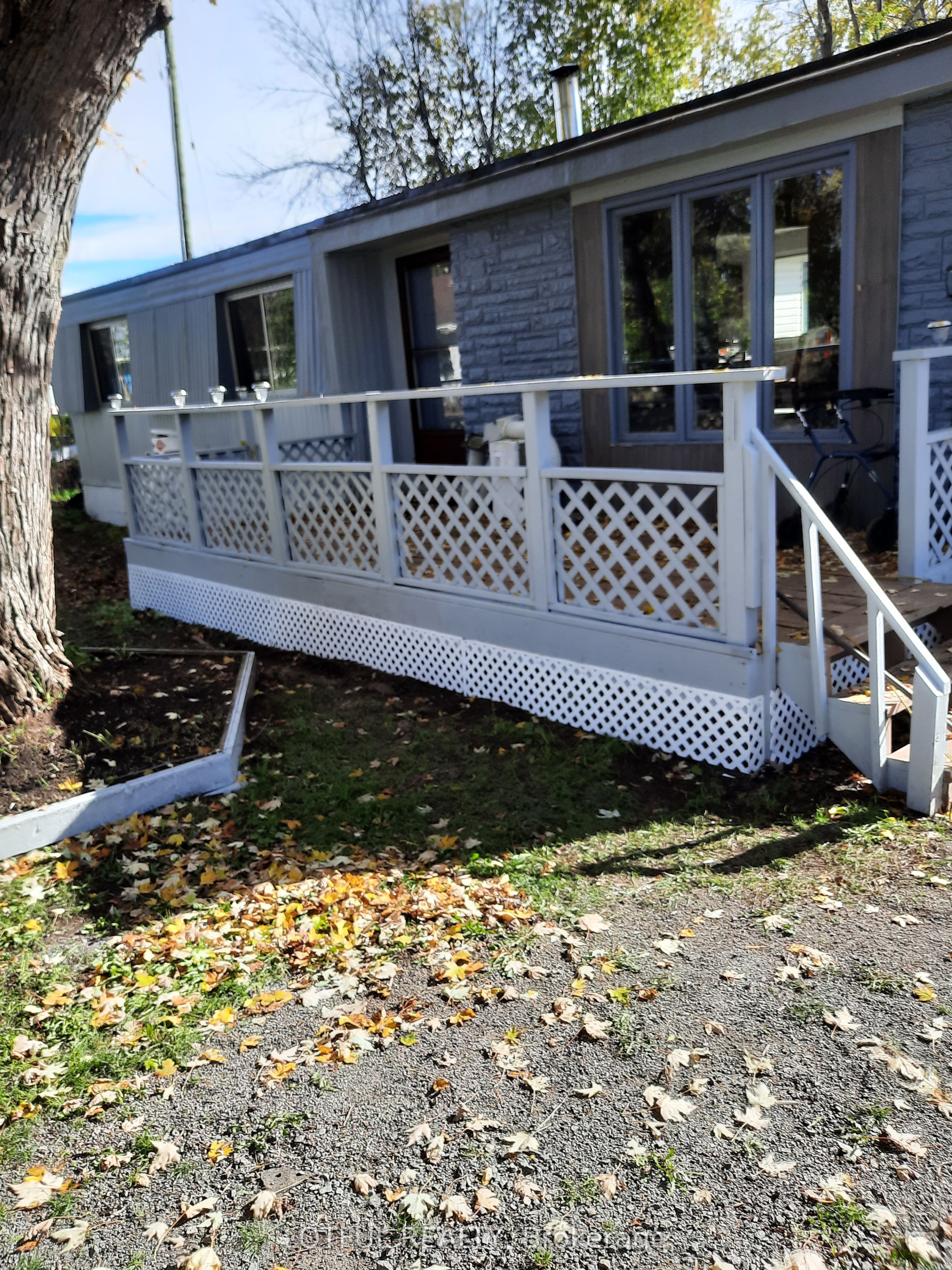 Additional image 2 of 7592 Flewellyn Road, Ottawa, ON, K2S 1B6