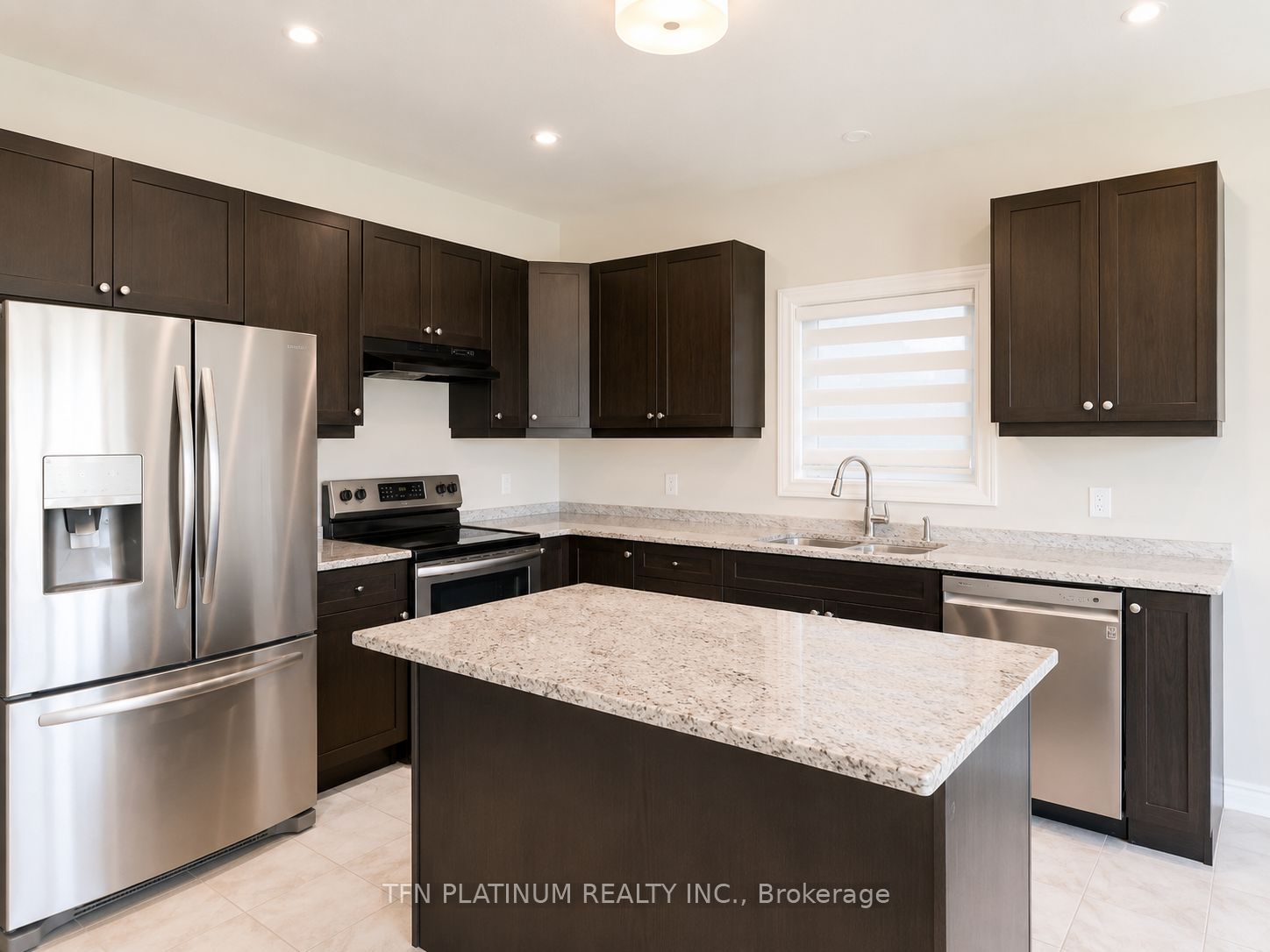 103 Monarch Woods Drive, Kitchener, ON, N2P 0K2 photo 5