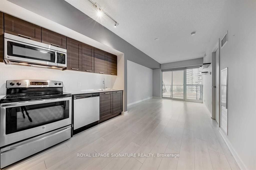 1003-2200 Lakeshore Boulevard, Toronto, ON, M8V 1A4 photo 2