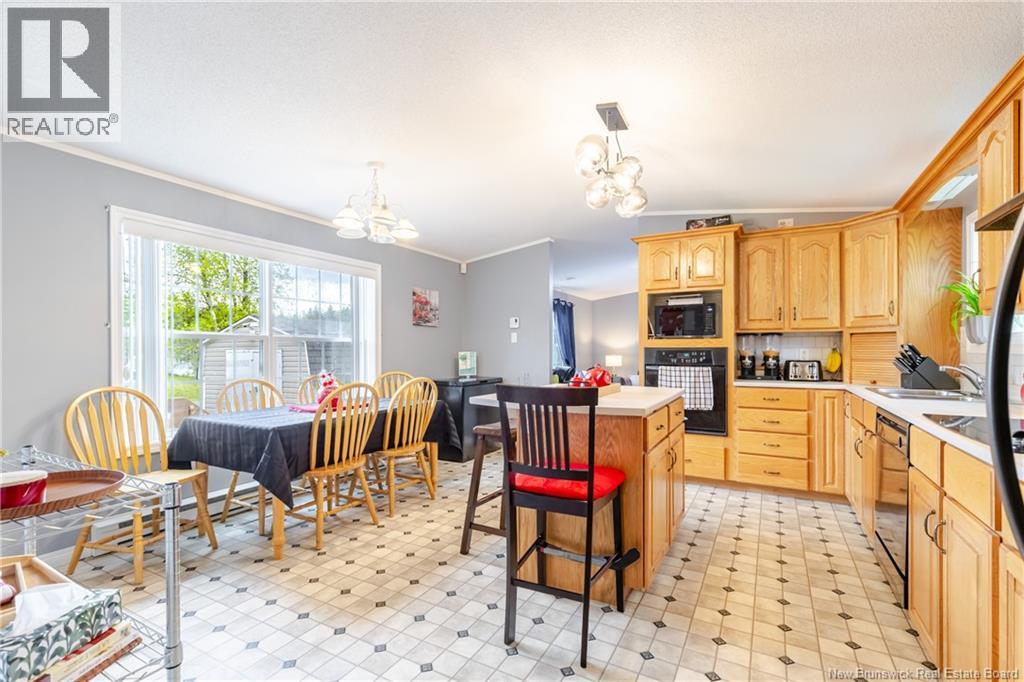 2 Wood Avenue, Lincoln, NB, E3B6V5 photo 3