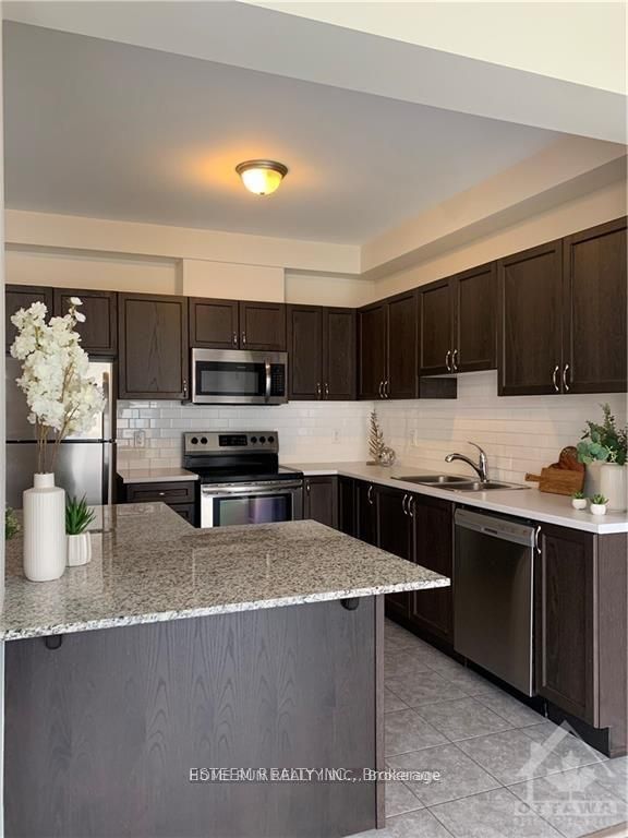 Additional image 6 of 205 Merak Way, Ottawa, ON, K2J 6N3